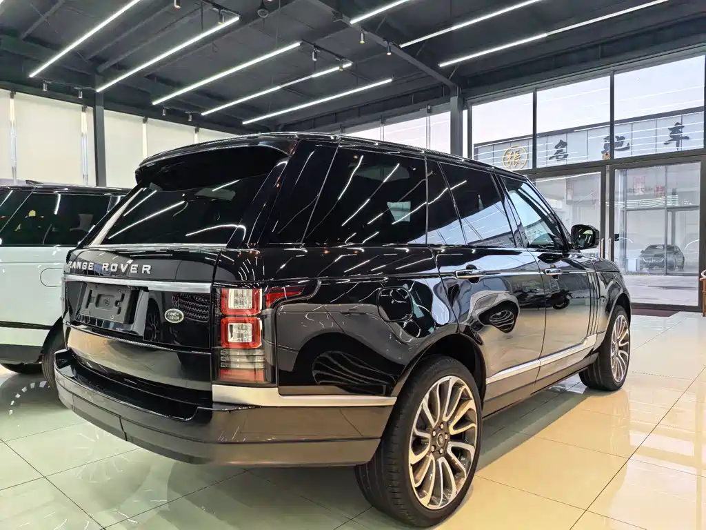 Land Rover Range Rover 2017 — фото 4