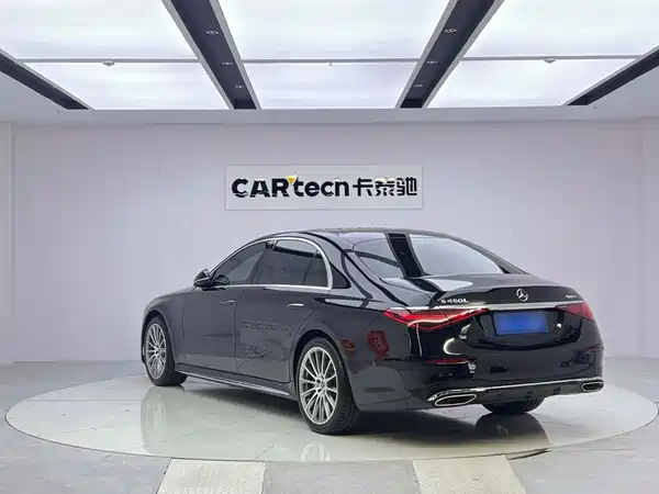 Mercedes-Benz S-Class 2021