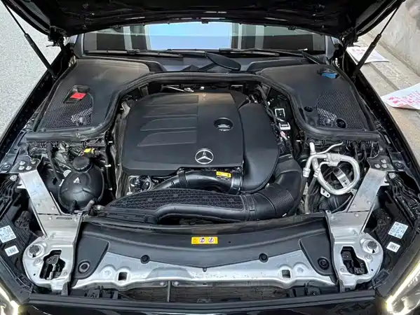 Mercedes-Benz E-Class 2021