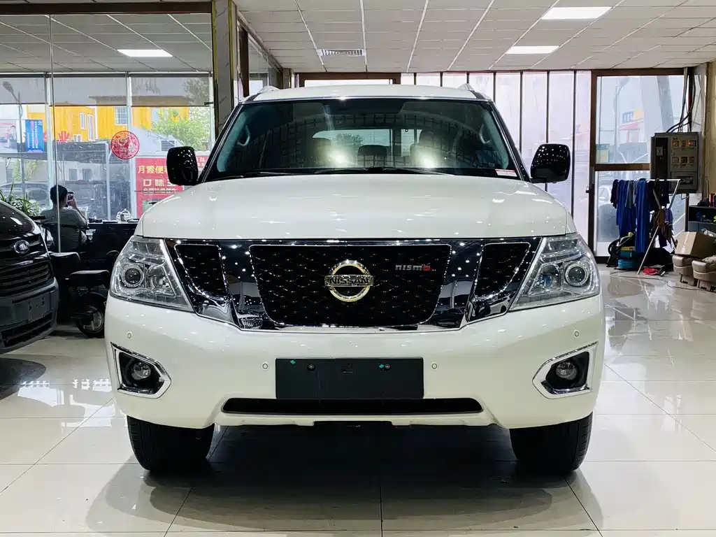 Nissan Patrol 2018 — фото 2