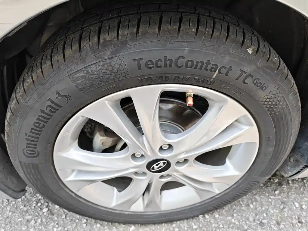 Hyundai Sonata 2013 — фото 22