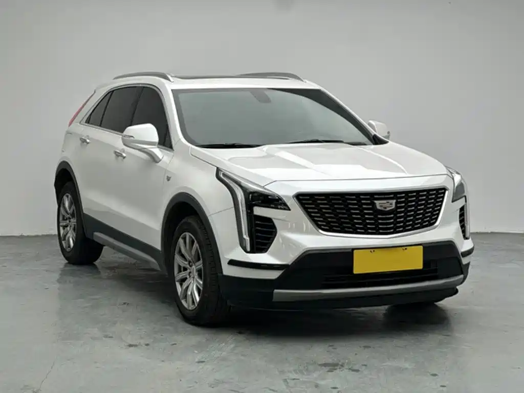 Cadillac XT4 2019 — фото 3