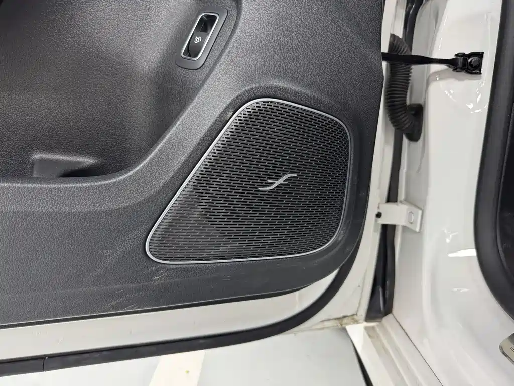 Mercedes-Benz A-Class AMG 2025 — фото 12