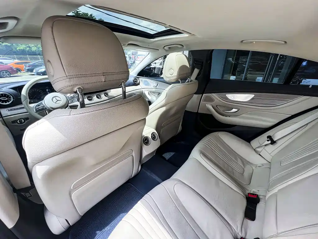Mercedes-Benz CLS 2018 — фото 11