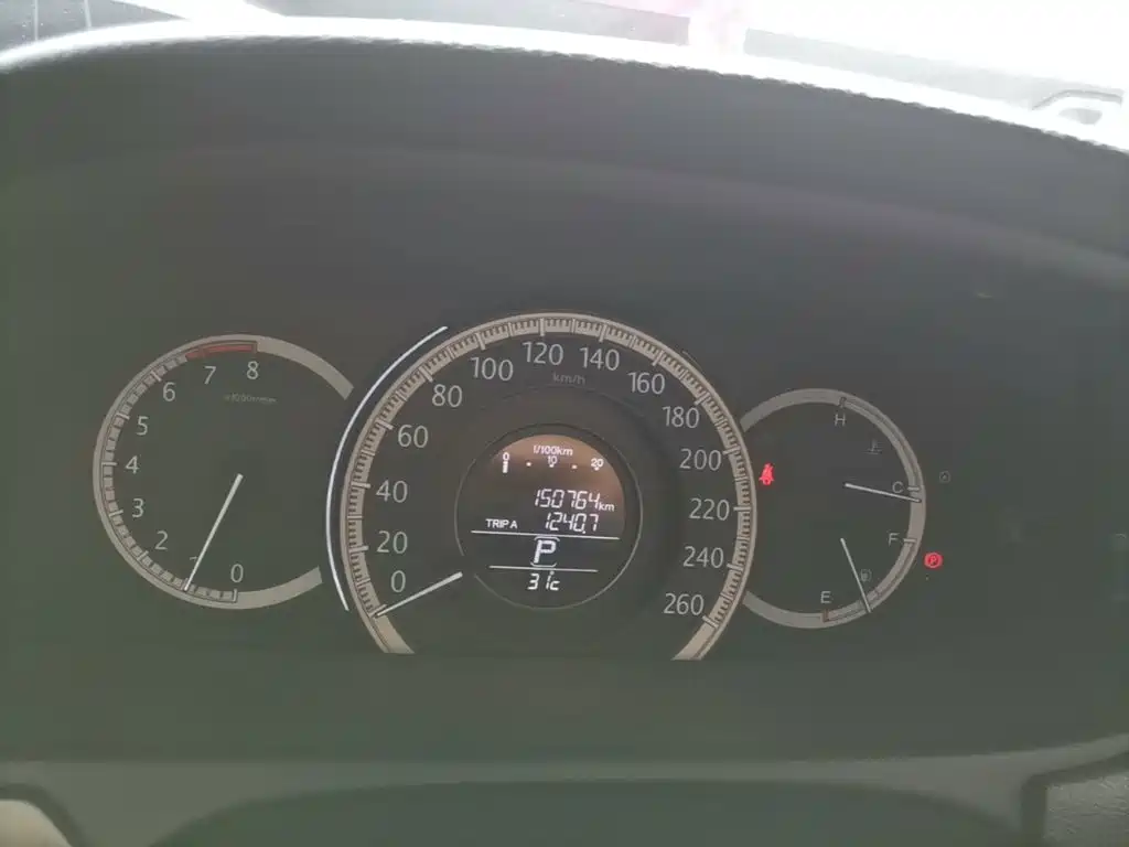 Honda Accord 2015 — фото 12