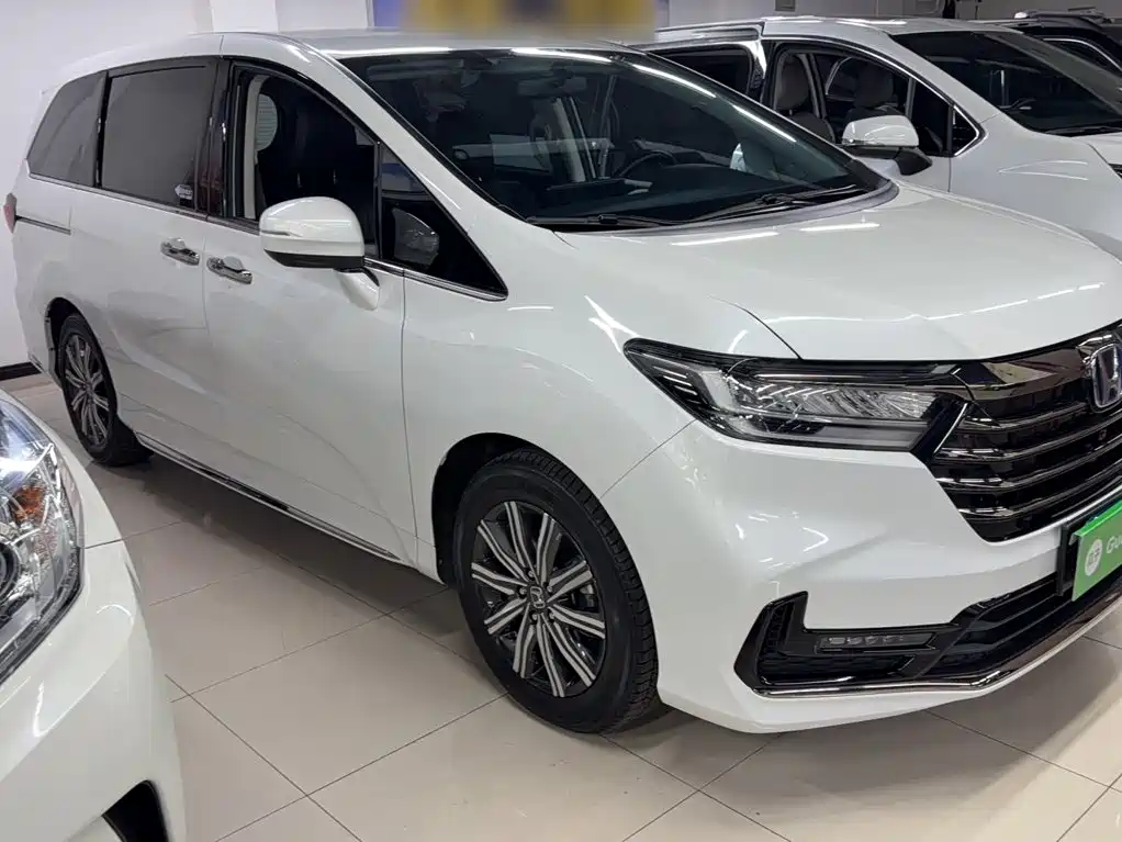 Honda Odyssey 2024 — фото 11