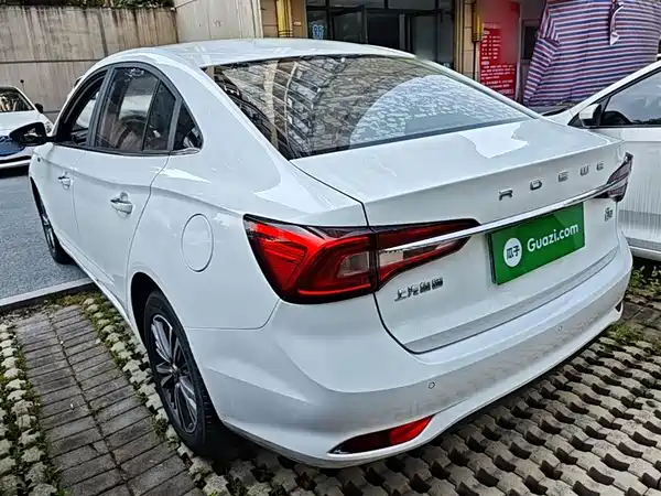 Roewe i5 2019