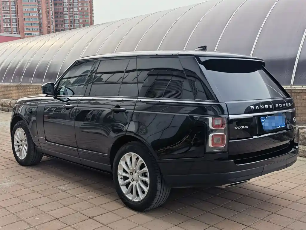 Land Rover Range Rover 2020 — фото 14