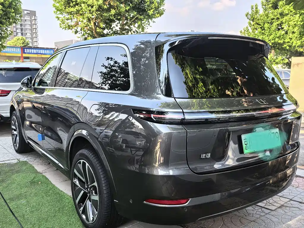 Li Auto L9 2024 — фото 6