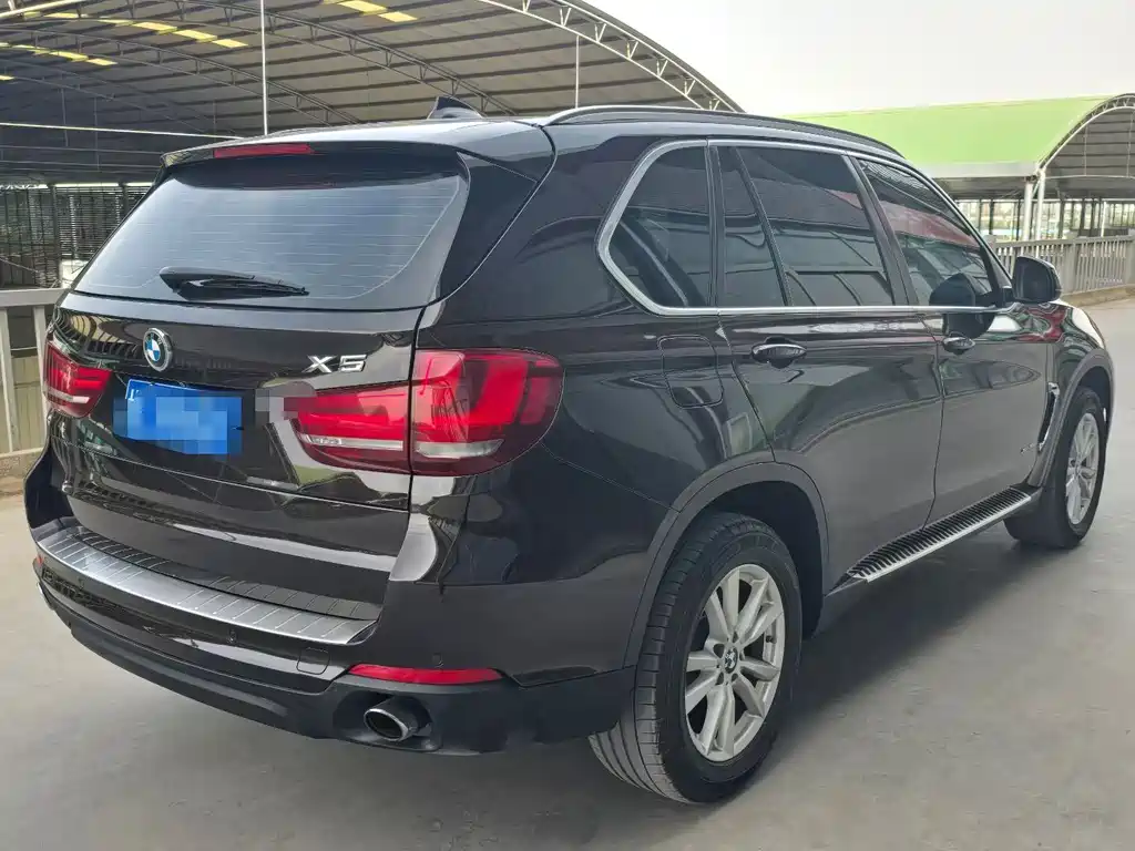 BMW X5 2018 — фото 6