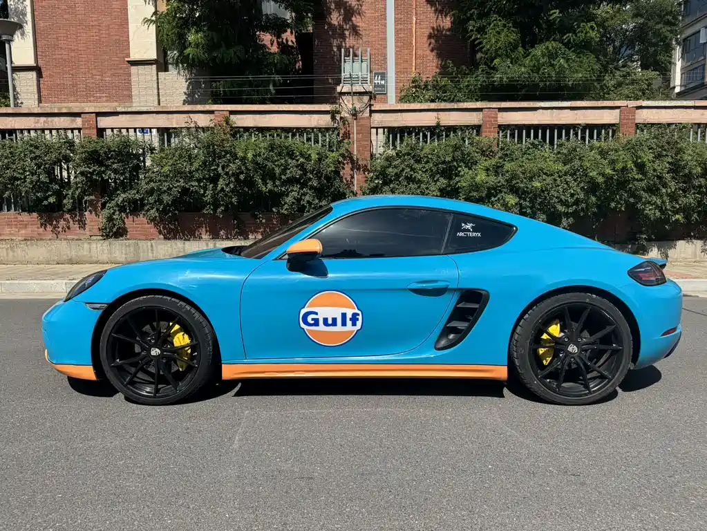 Porsche 718 2021 — фото 10