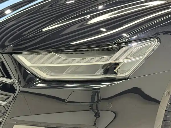 Audi A7L 2024