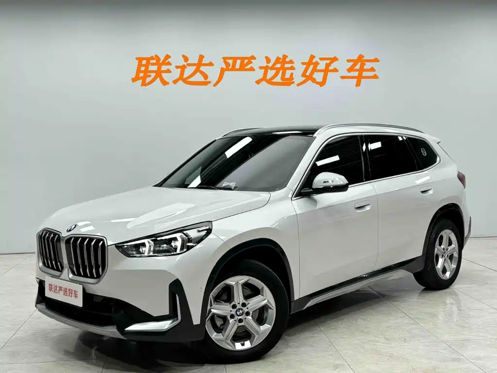 BMW X1 2023 — фото 1