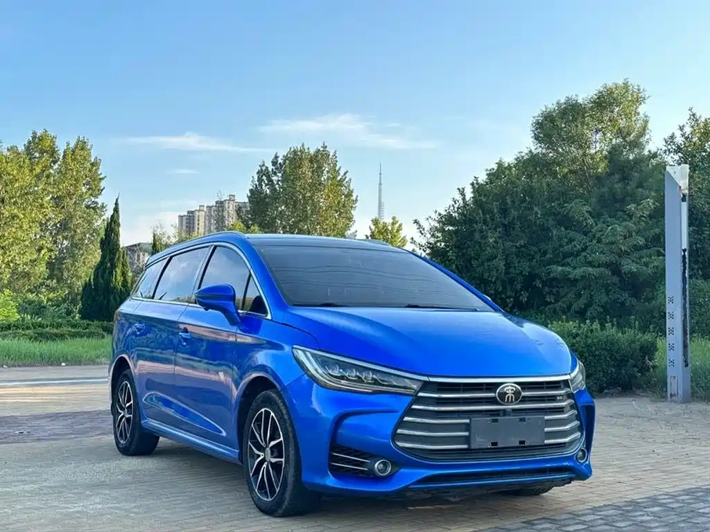 BYD Song MAX 2017 — фото 3
