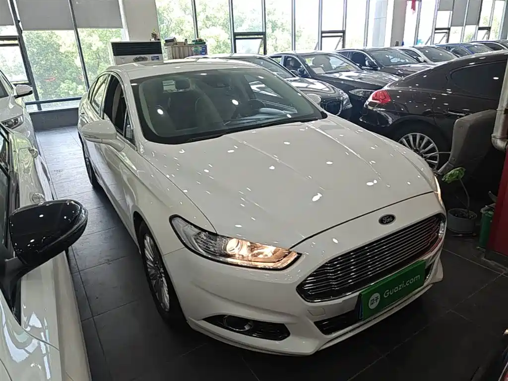 Ford Mondeo 2015 — фото 4