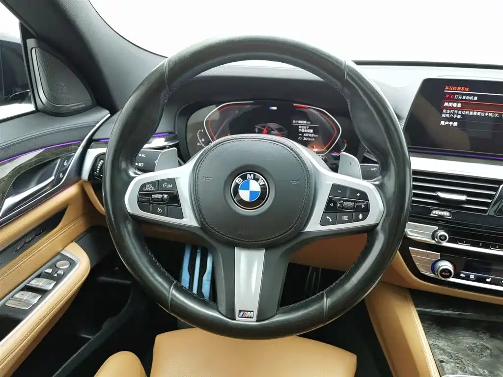 BMW 6 Series GT 2020 — фото 11