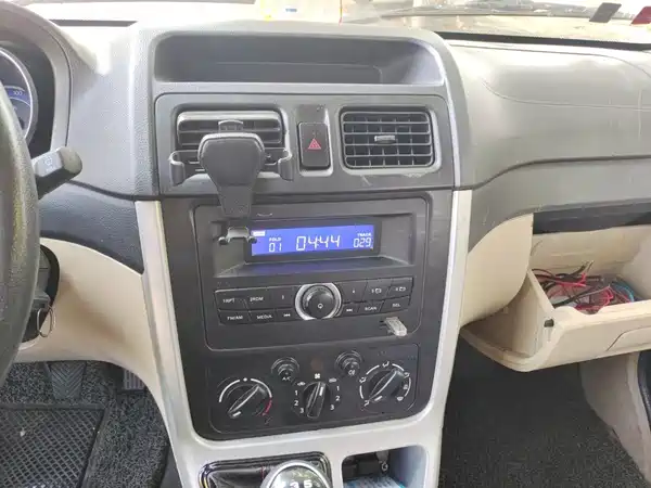 Changan Ruixing M70 2018