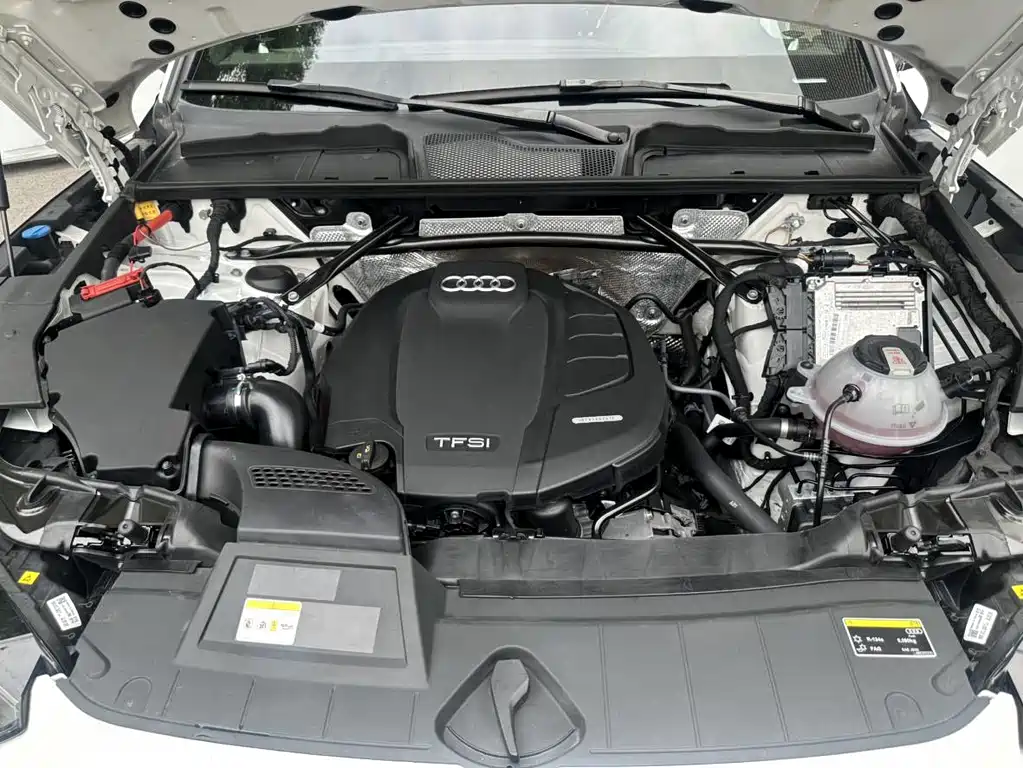 Audi Q5L Sportback 2022 — фото 8
