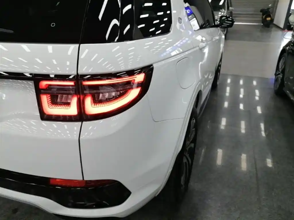 Land Rover Discovery Sport 2024 — фото 24