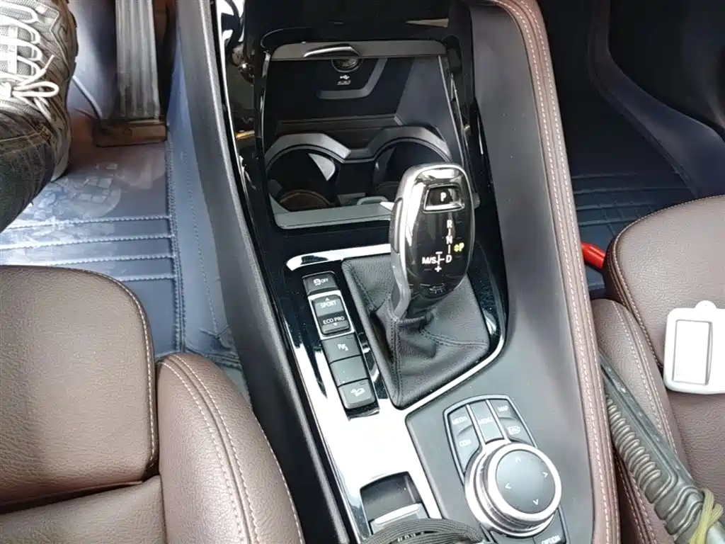 BMW X1 2021 — фото 14