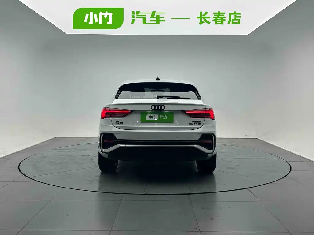Audi Q3 Sportback 2022 — фото 4