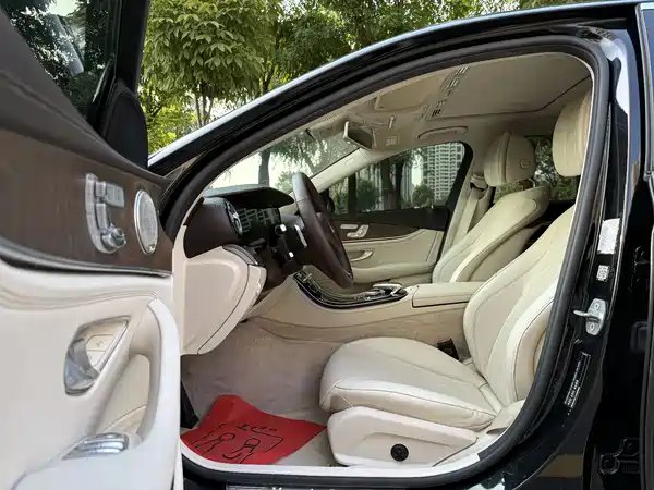 Mercedes-Benz E-Class 2017