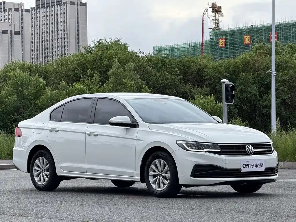 Volkswagen Bora 2022