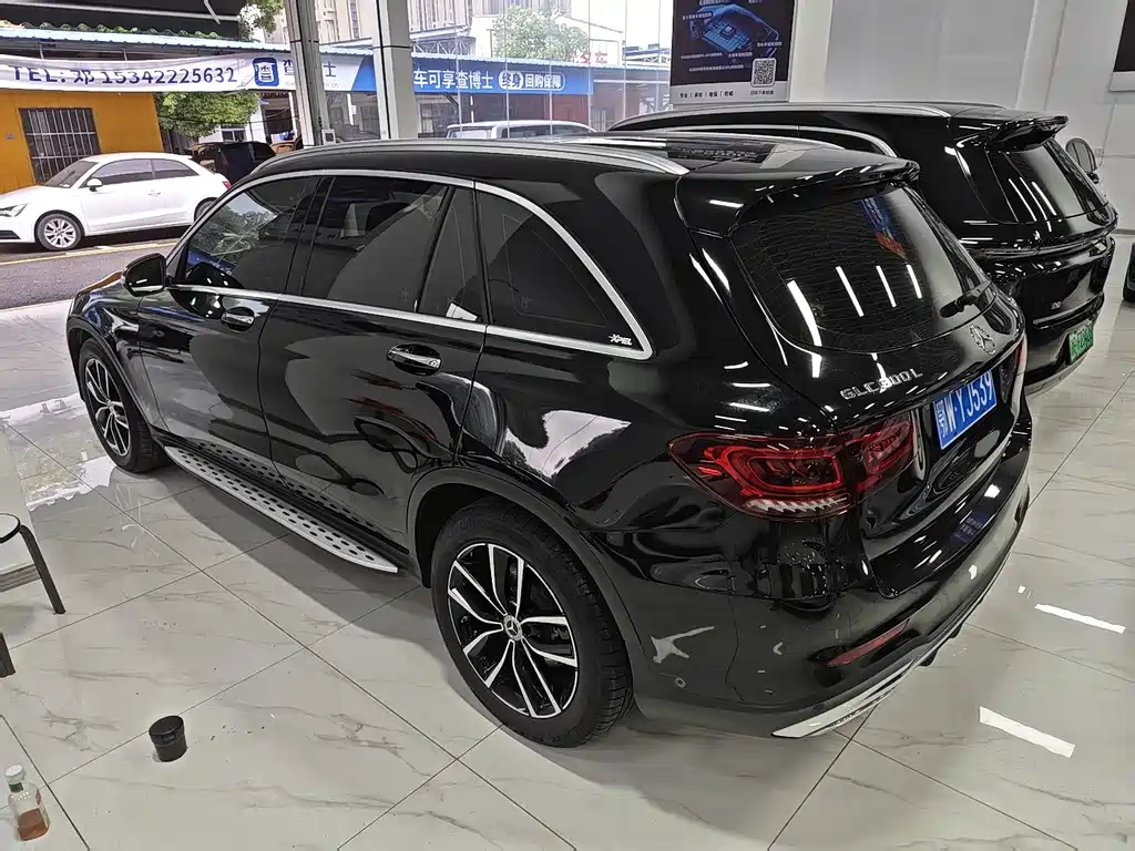 Mercedes-Benz GLC 2020 — фото 16