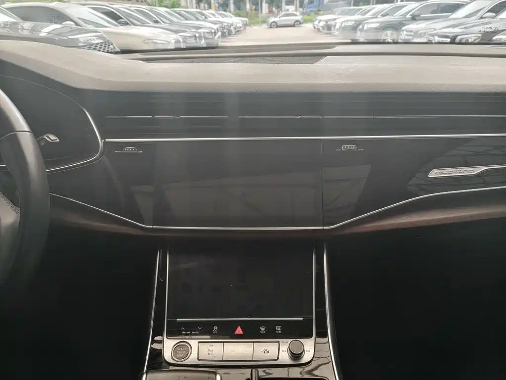 Audi Q7 2022 — фото 23