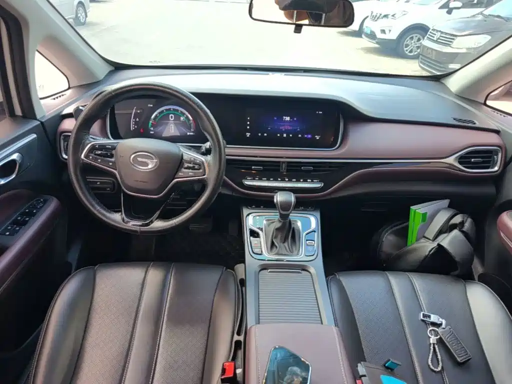GAC Trumpchi M6 2021 — фото 10
