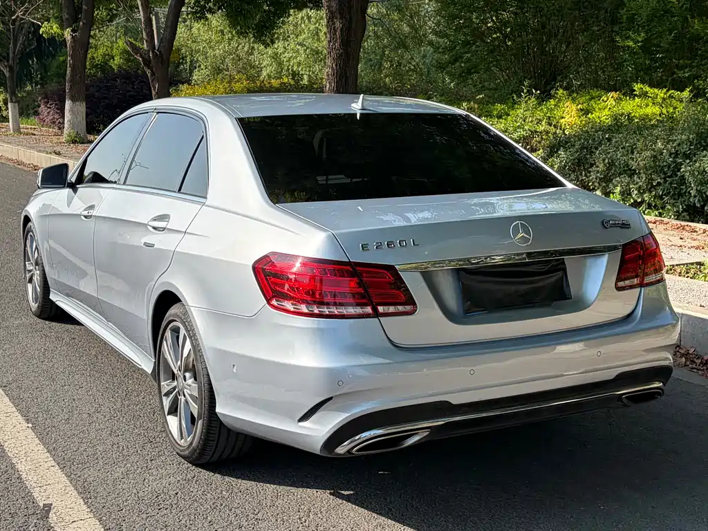Mercedes-Benz E-Class 2014 — фото 4