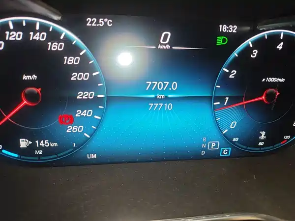 Mercedes-Benz C-Class 2020