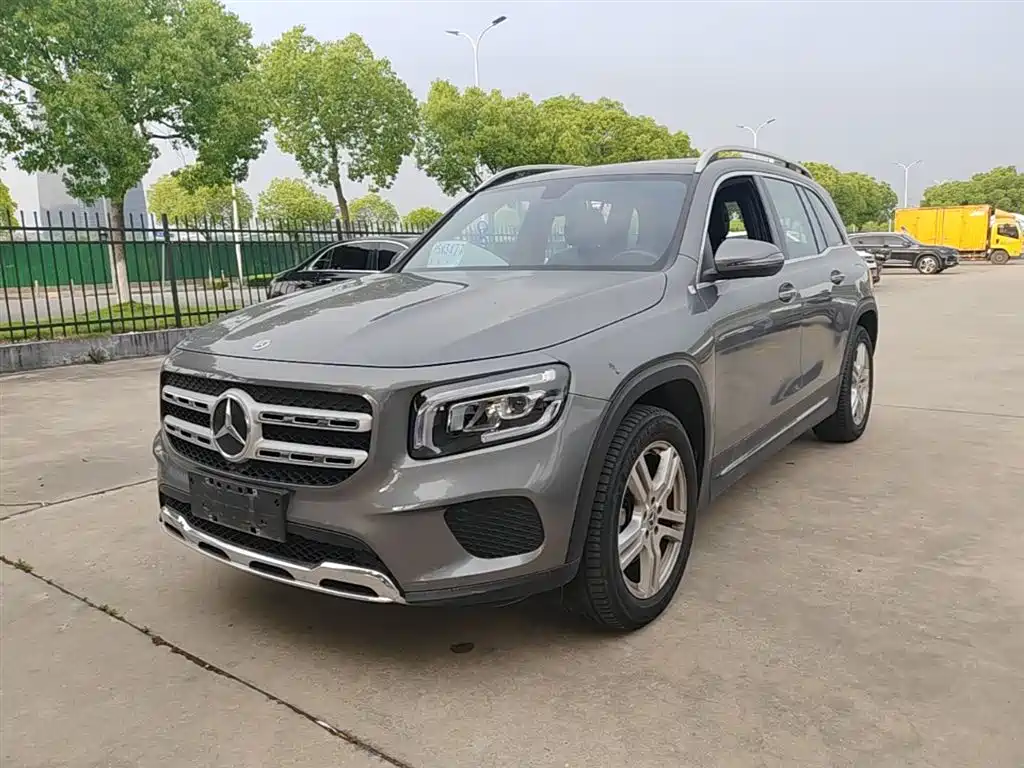 Mercedes-Benz GLB 2023 — фото 2