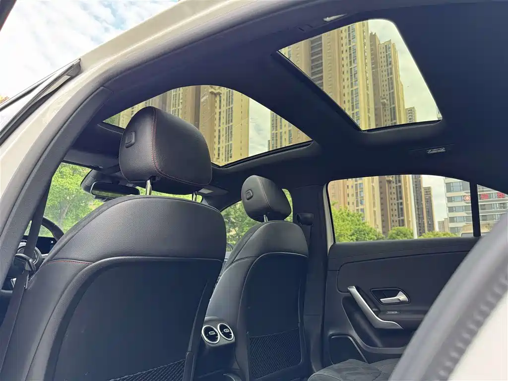 Mercedes-Benz A-Class 2023 — фото 25