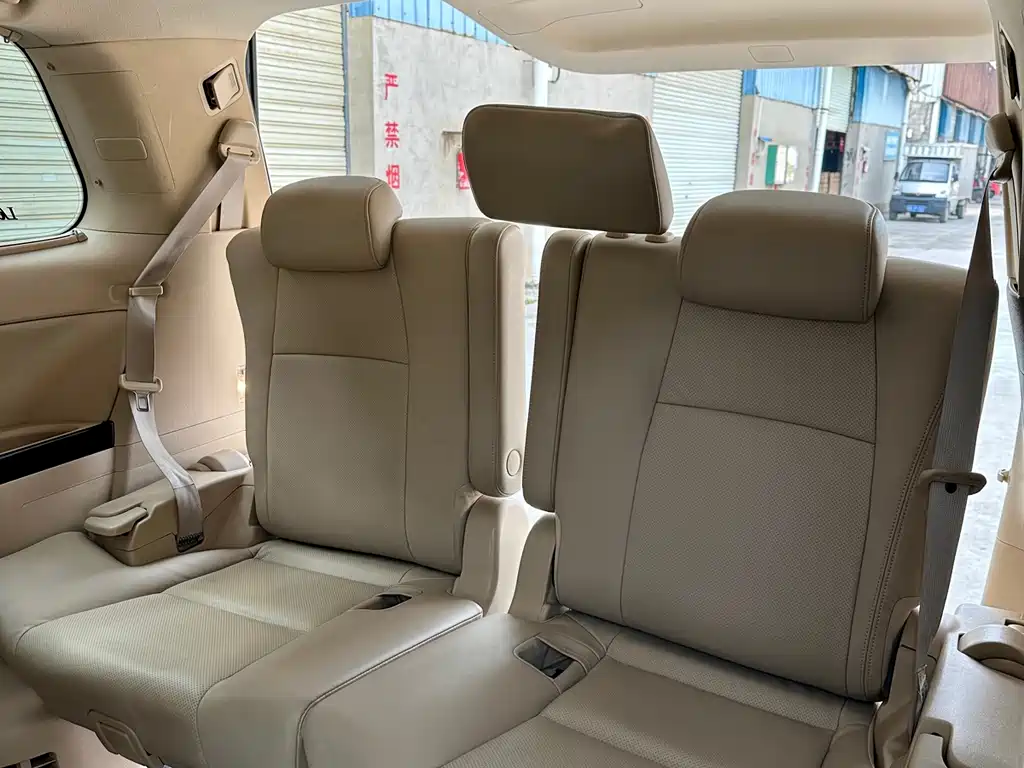 Toyota Alphard 2014 — фото 10