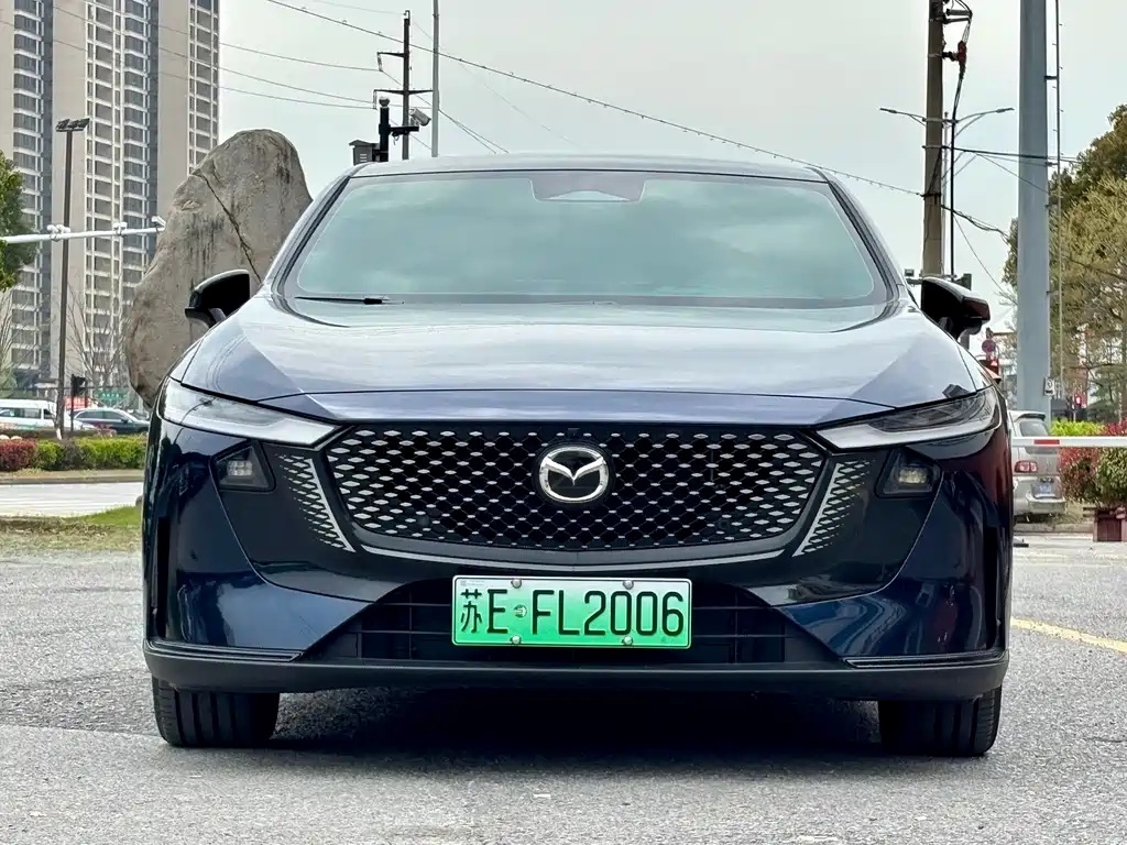 Mazda EZ-6 2026