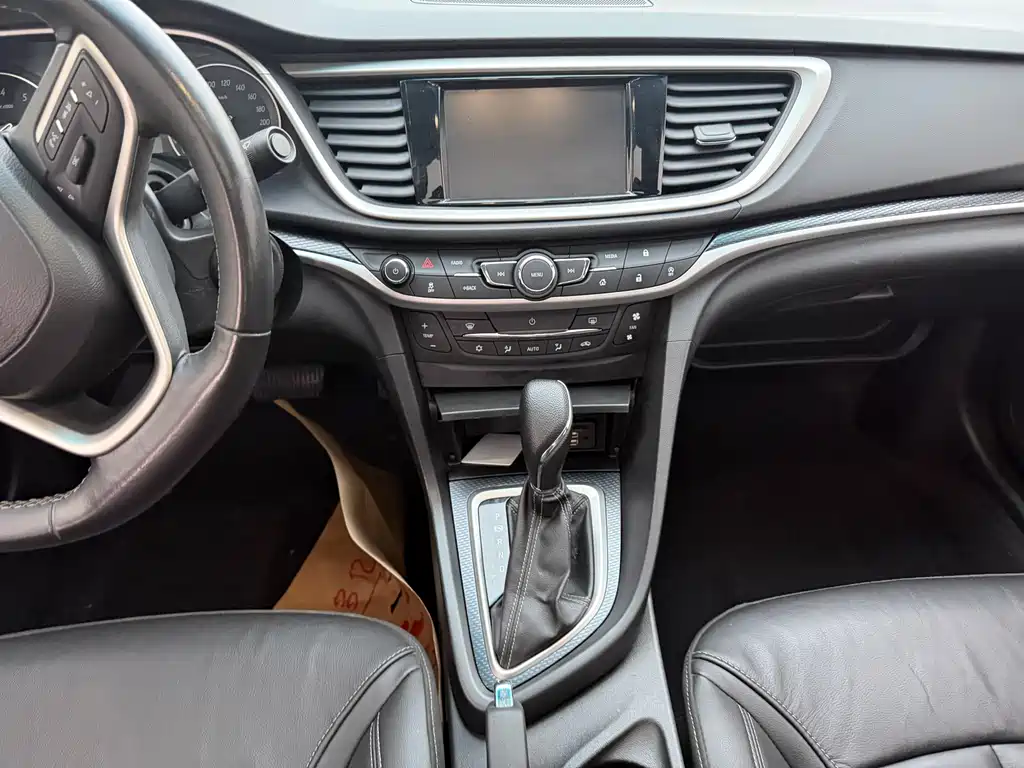 Buick Excelle 2020 — фото 11