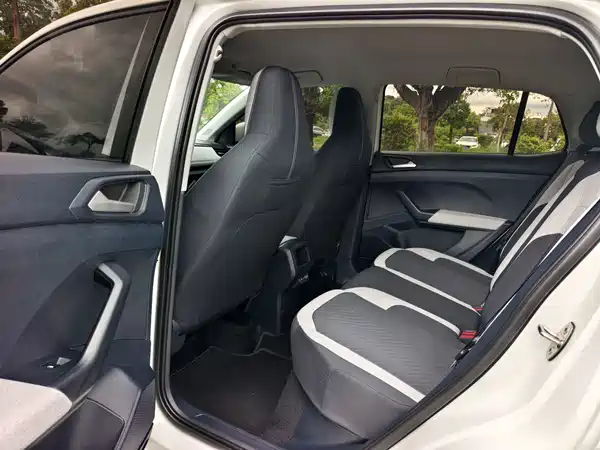 Volkswagen Tharu 2025