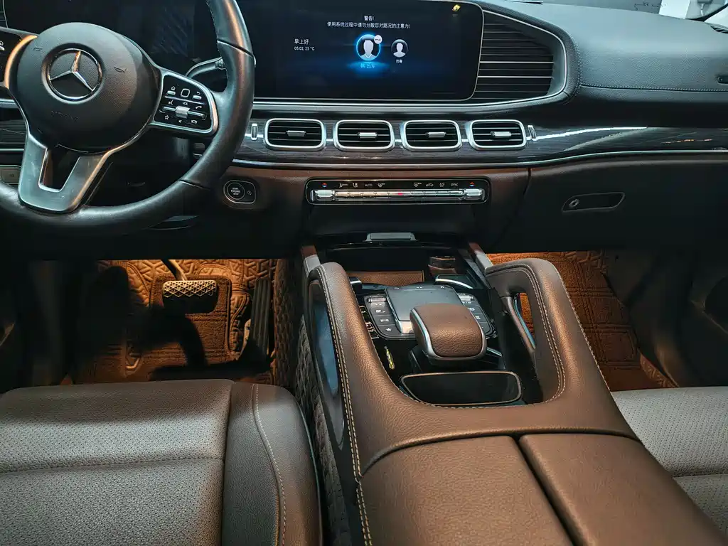 Mercedes-Benz GLE 2023 — фото 6