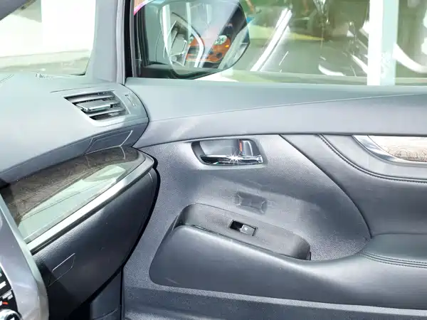 Toyota Alphard 2019