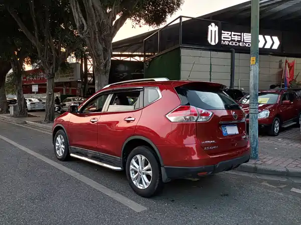 Nissan X-Trail 2014