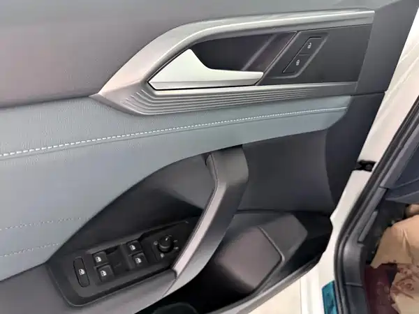 Volkswagen Tharu 2024
