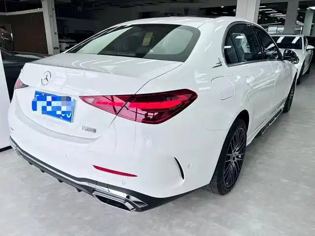 Mercedes-Benz C-Class 2023 — фото 19