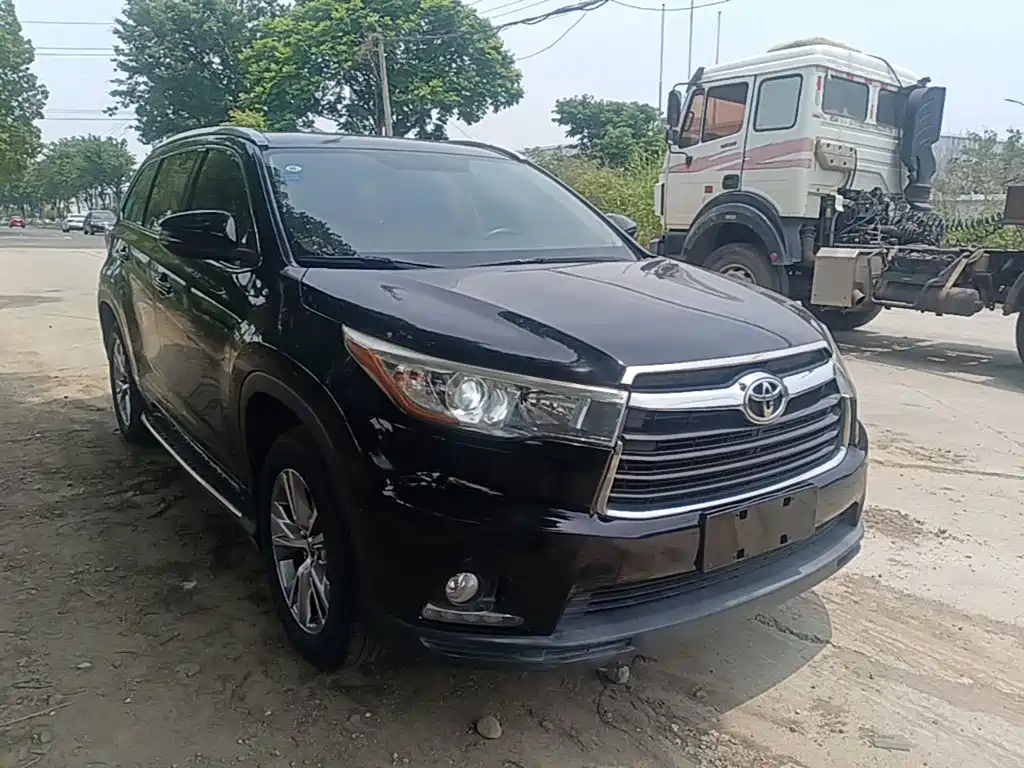 Toyota Highlander 2017 — фото 4