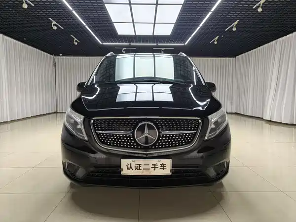 Mercedes-Benz Vito 2023