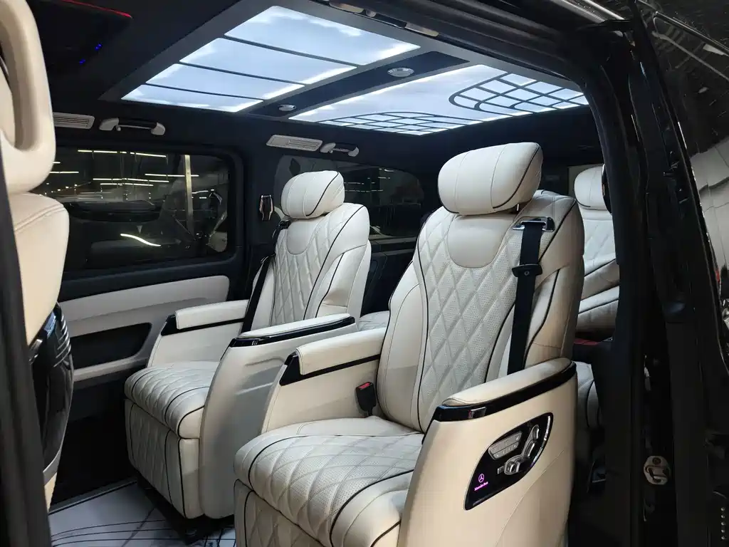 Mercedes-Benz Vito 2023 — фото 39