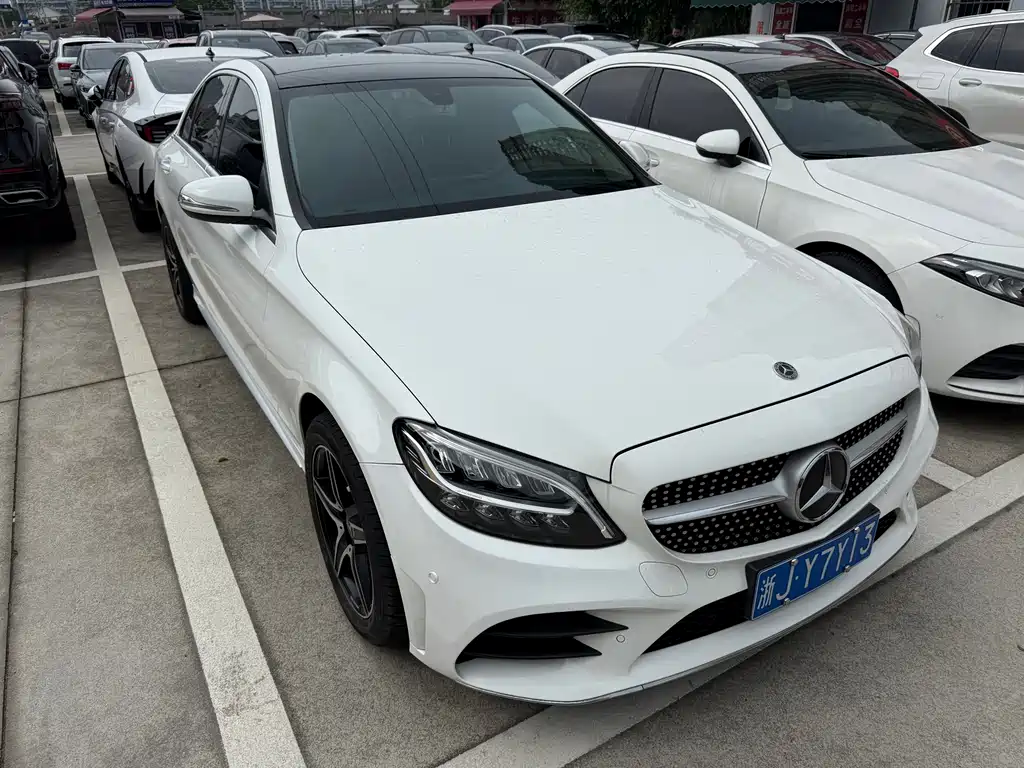 Mercedes-Benz C-Class 2020 — фото 3