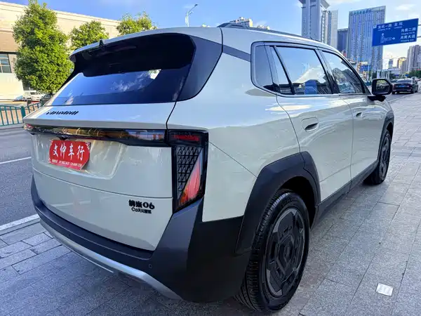 Dongfeng Nano 06 2025