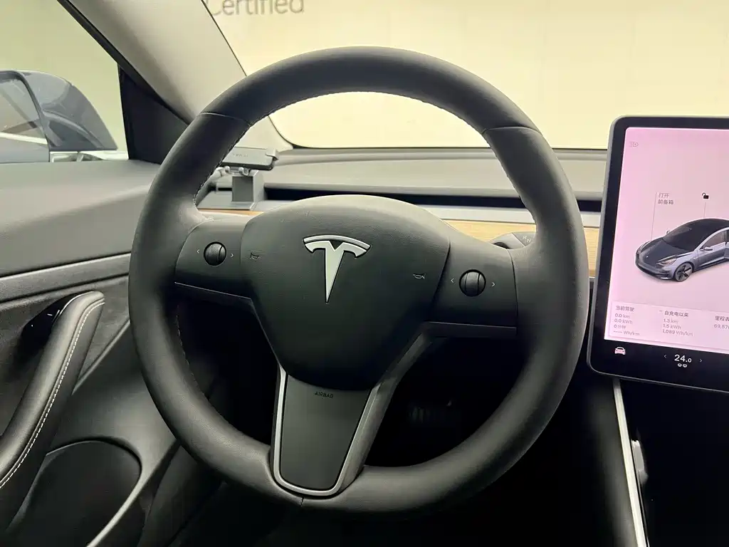 Tesla Model 3 2020 — фото 14