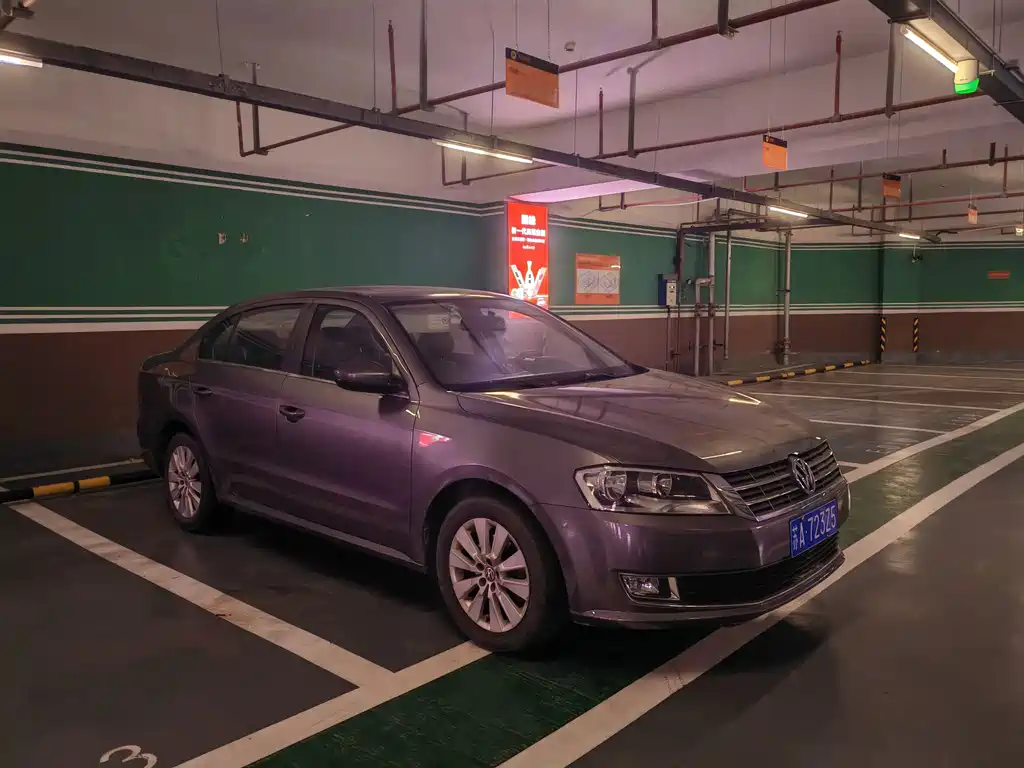 Volkswagen Lavida 2015
